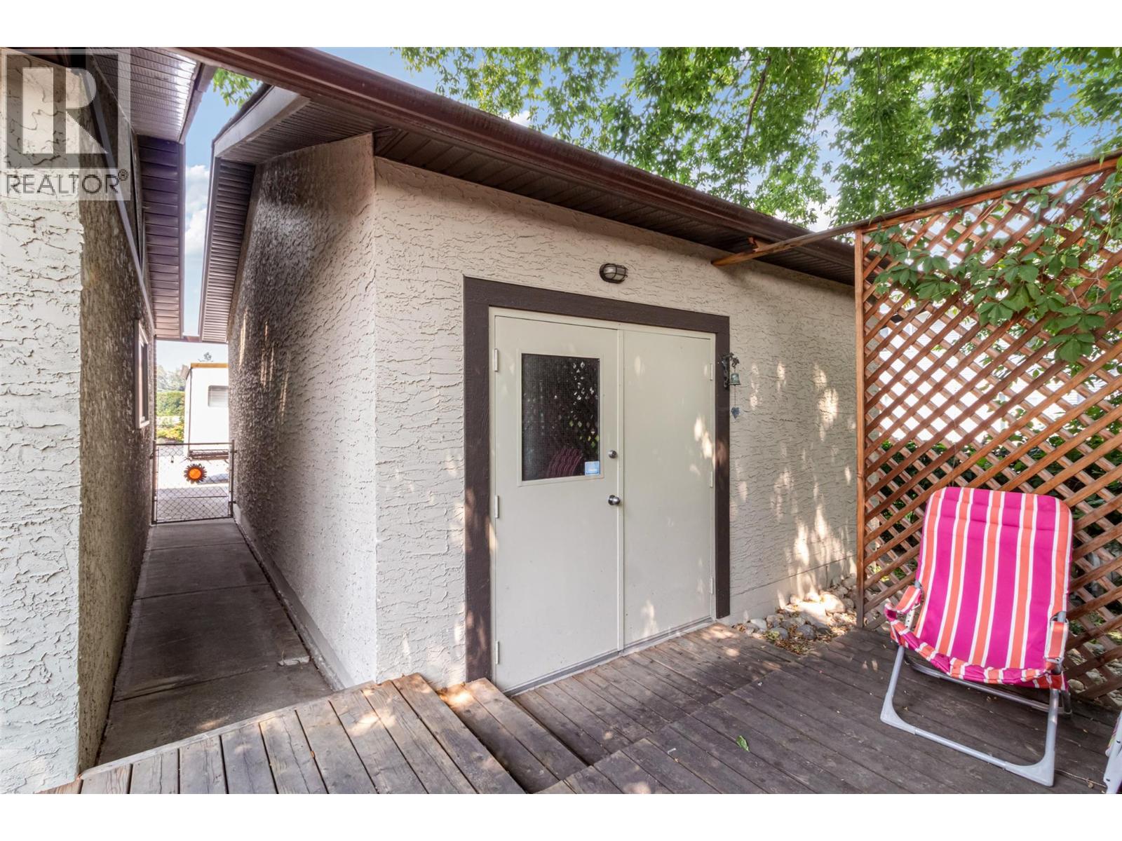 685 Stetson Court, Kelowna, British Columbia  V1X 6J7 - Photo 36 - 10397356