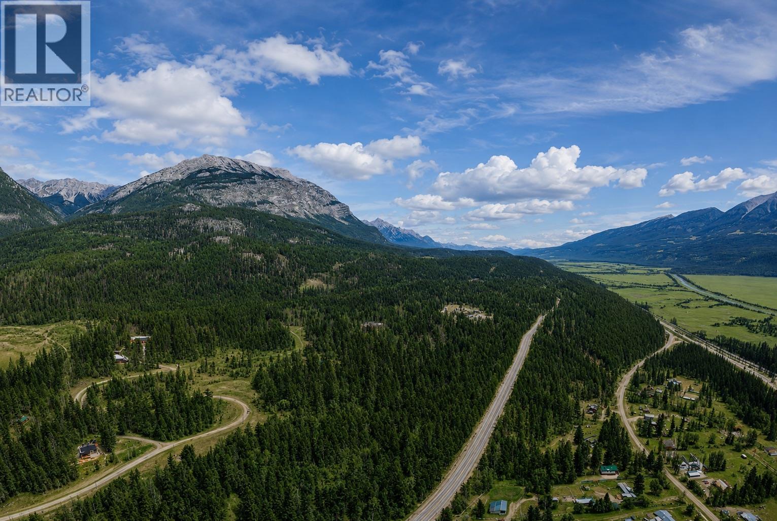 1260 Whitetail Drive, Golden, British Columbia  V0A 1H7 - Photo 10 - 10380602