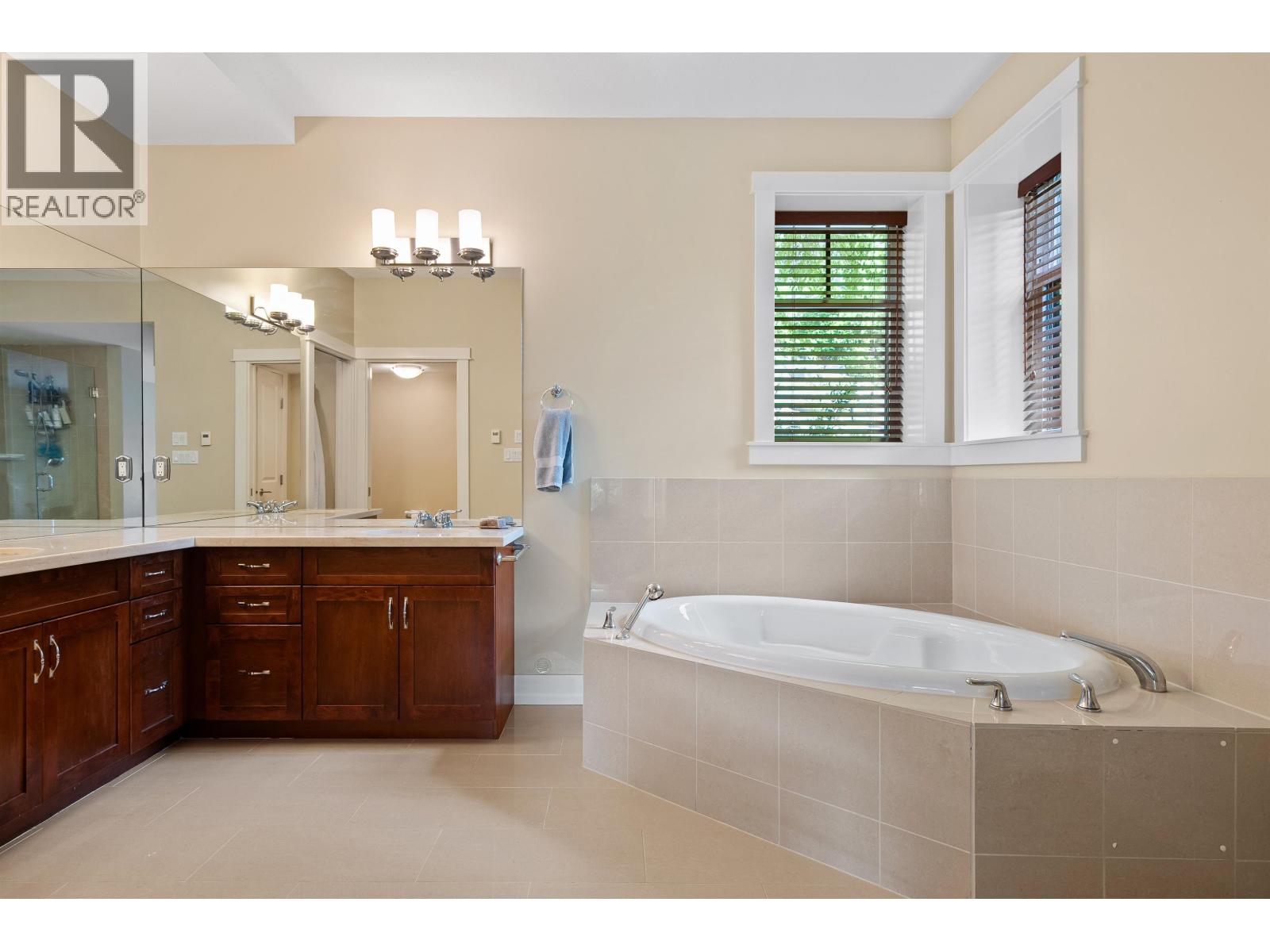 300 Ocean Crest Drive, West Vancouver, British Columbia  V0N 3Z2 - Photo 19 - R3129855