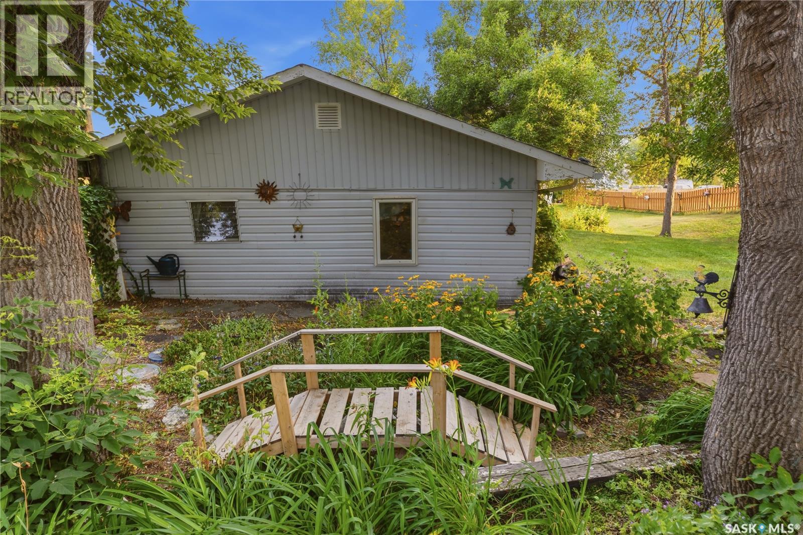 300-306 Perch Crescent, Last Mountain Lake, Saskatchewan  S0G 4L0 - Photo 20 - SK045146