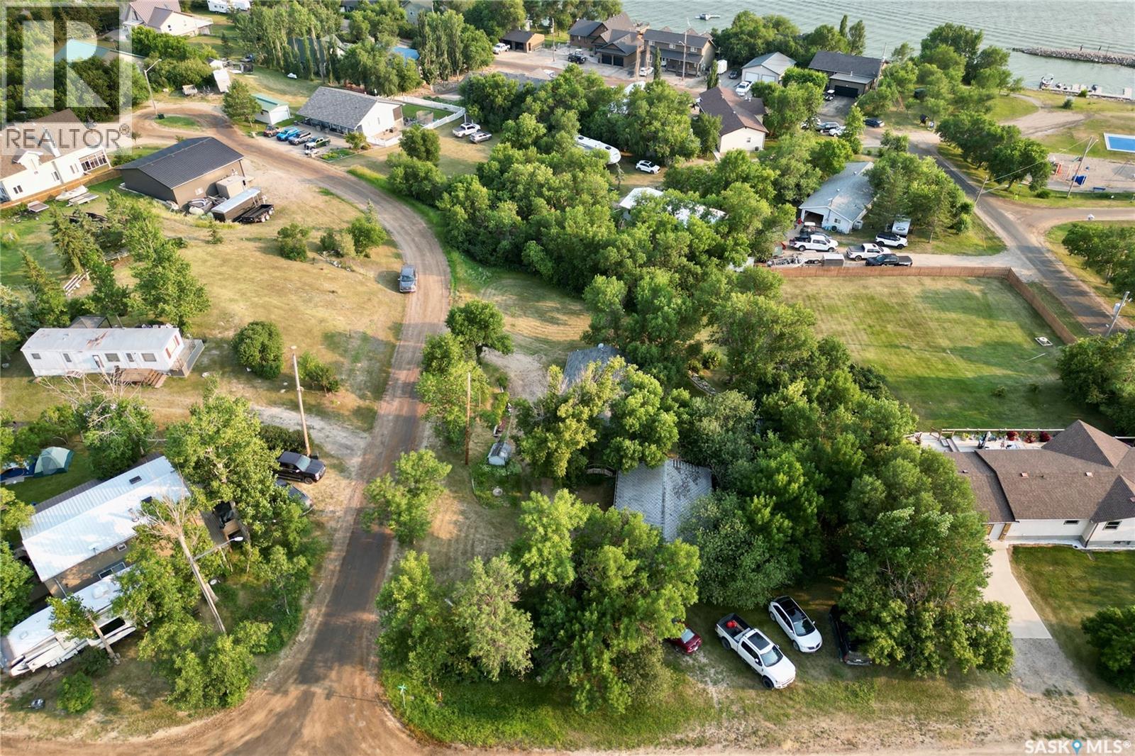 300-306 Perch Crescent, Last Mountain Lake, Saskatchewan  S0G 4L0 - Photo 32 - SK045146