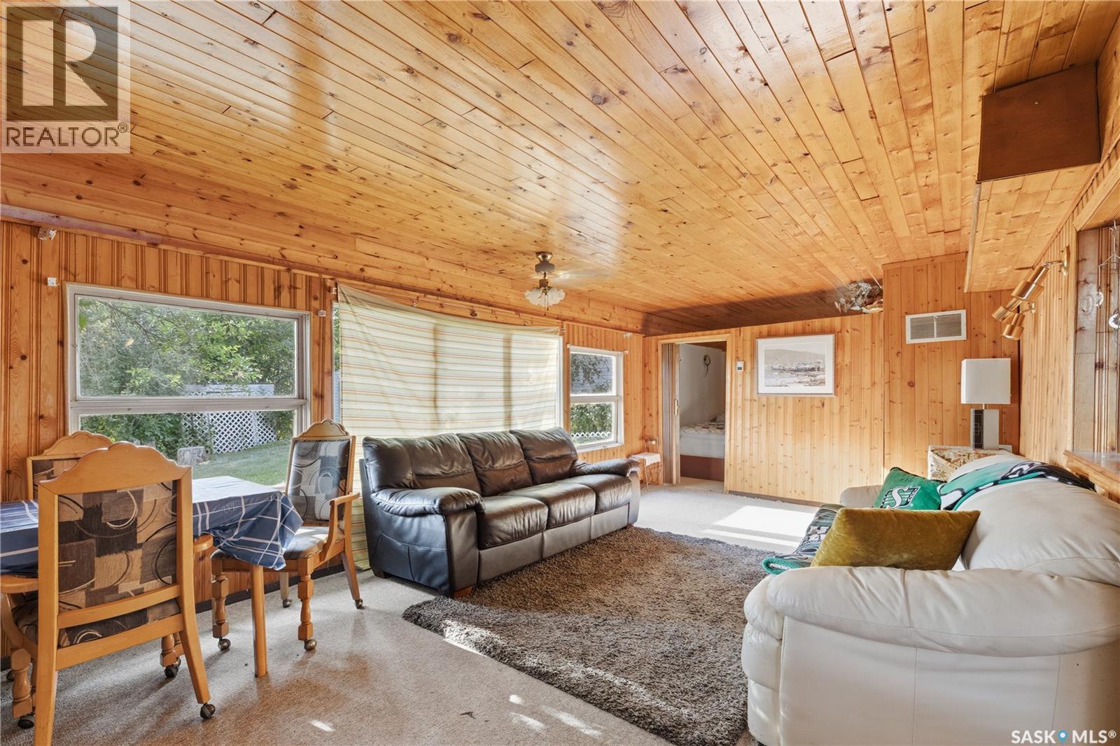 300-306 Perch Crescent, Last Mountain Lake, Saskatchewan  S0G 4L0 - Photo 5 - SK045146