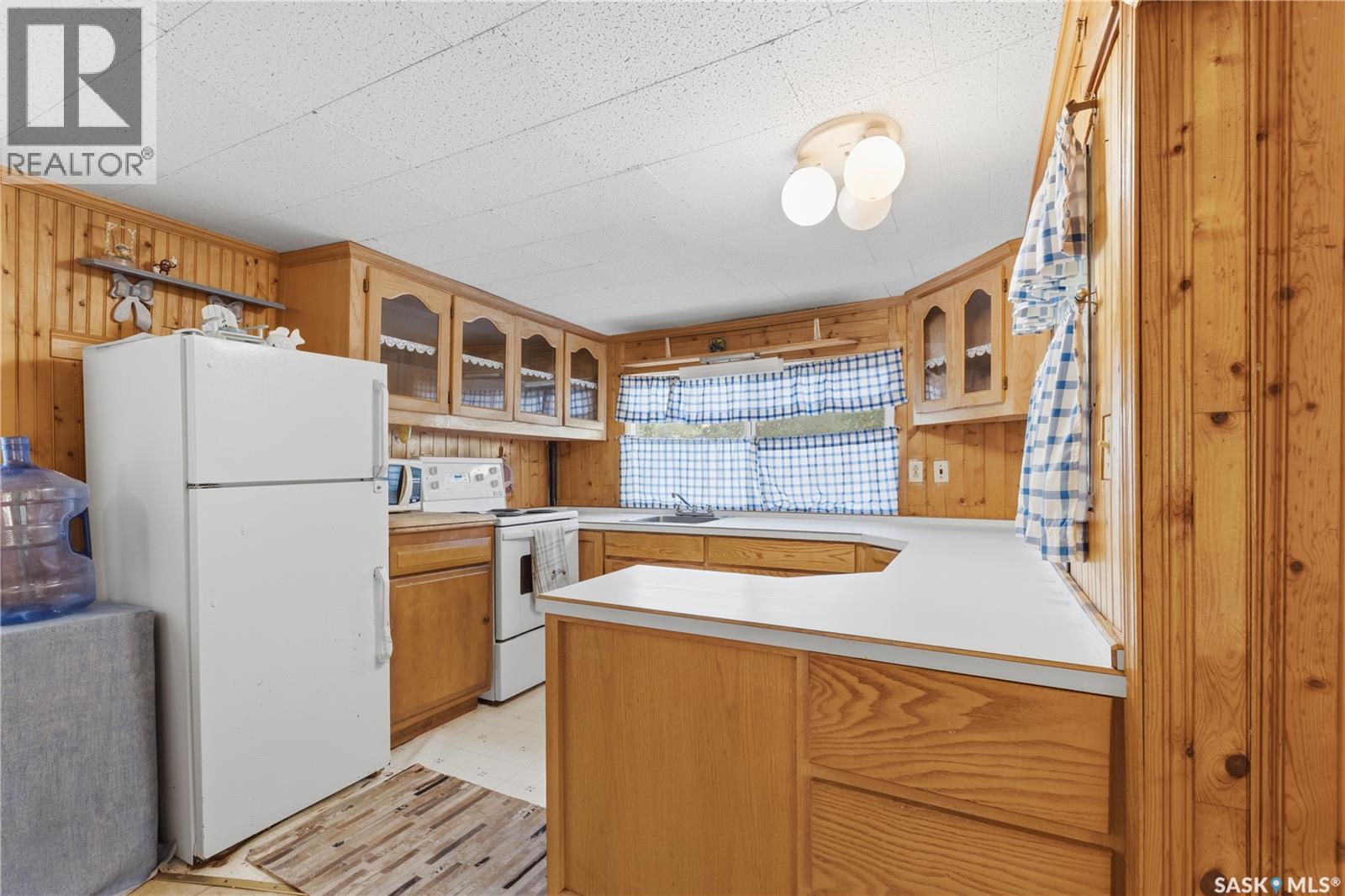 300-306 Perch Crescent, Last Mountain Lake, Saskatchewan  S0G 4L0 - Photo 7 - SK045146