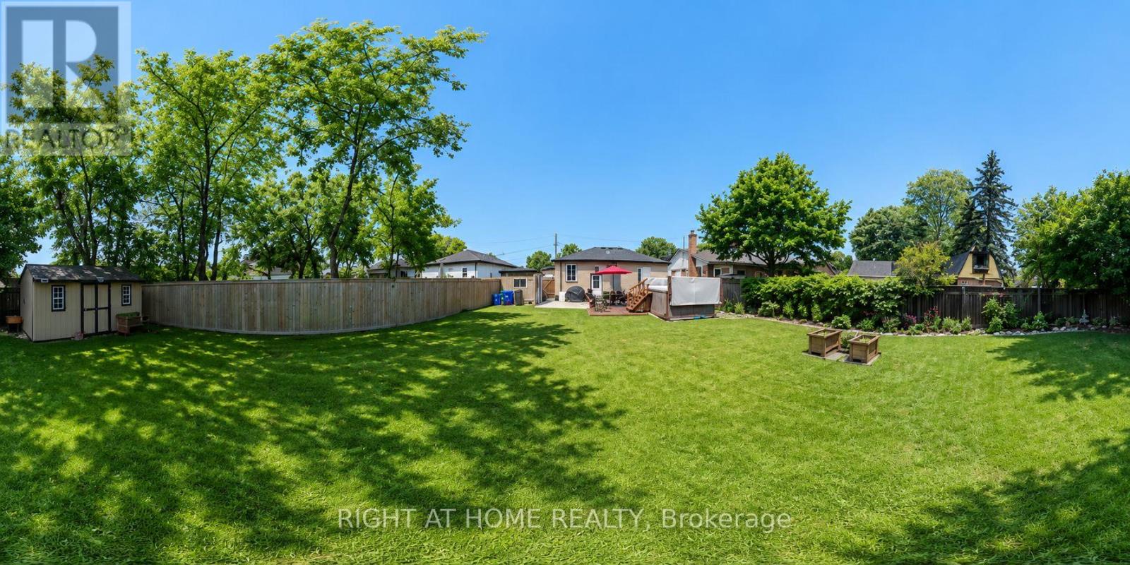 31 Dorothy Street, Hamilton, Ontario  L9A 3N9 - Photo 32 - X13596720