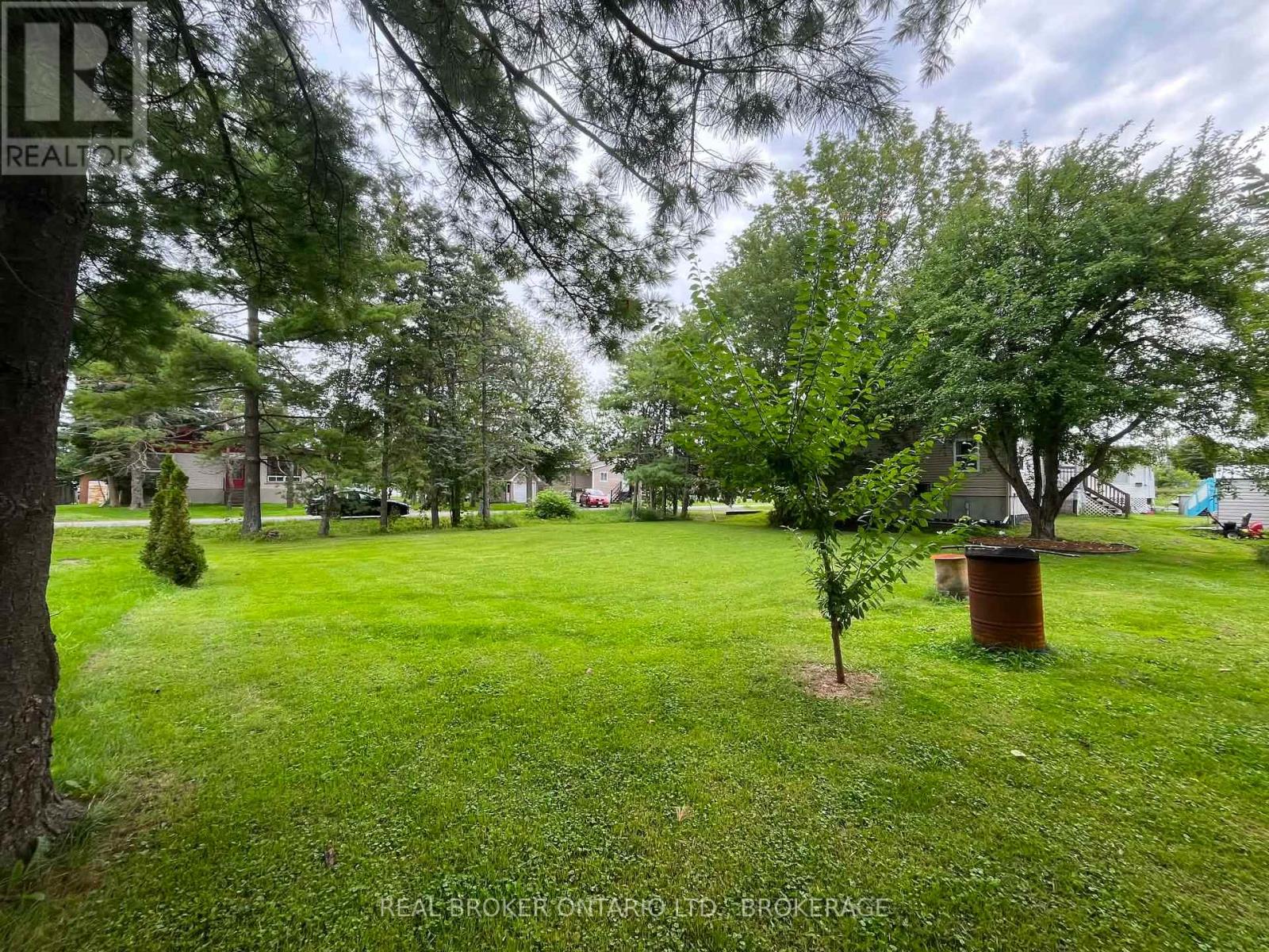 0000 Queen Street, South Glengarry, Ontario  K0C 1N0 - Photo 2 - X13660532