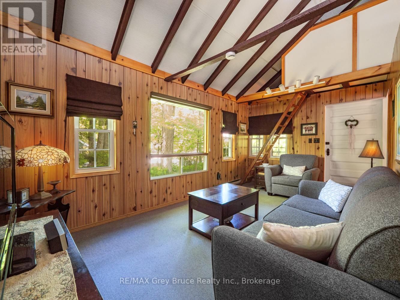 112 Symon Avenue, South Bruce Peninsula, Ontario  N0H 2T0 - Photo 12 - X13660542