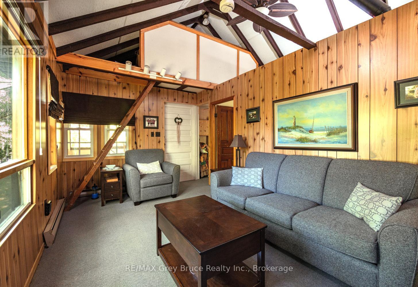 112 Symon Avenue, South Bruce Peninsula, Ontario  N0H 2T0 - Photo 15 - X13660542