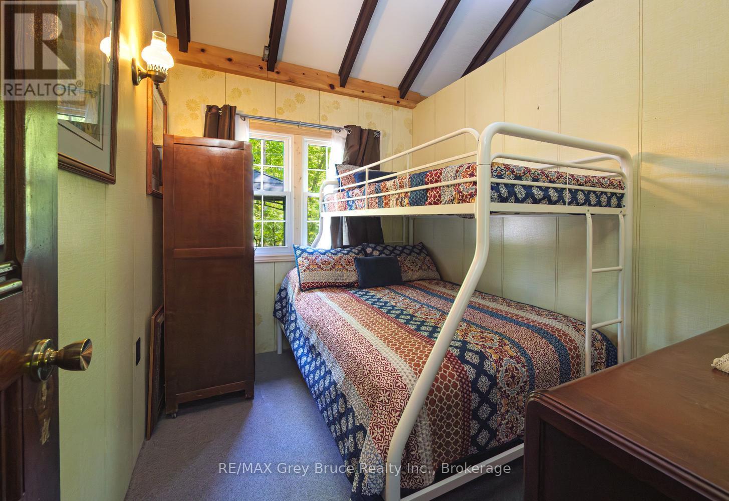 112 Symon Avenue, South Bruce Peninsula, Ontario  N0H 2T0 - Photo 18 - X13660542