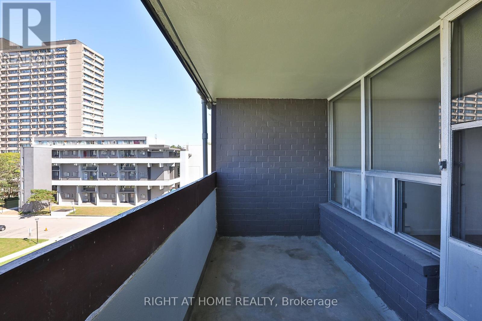 302 - 35 Sunny Glenway, Toronto, Ontario M3C 2Z5 - Photo 12 - C13660514