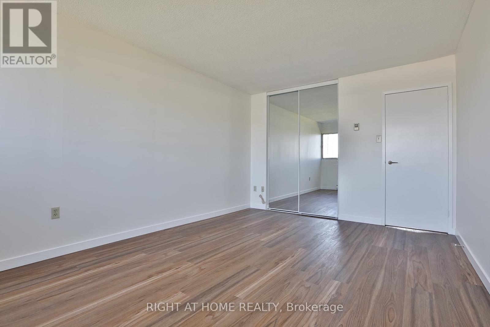 302 - 35 Sunny Glenway, Toronto, Ontario M3C 2Z5 - Photo 17 - C13660514