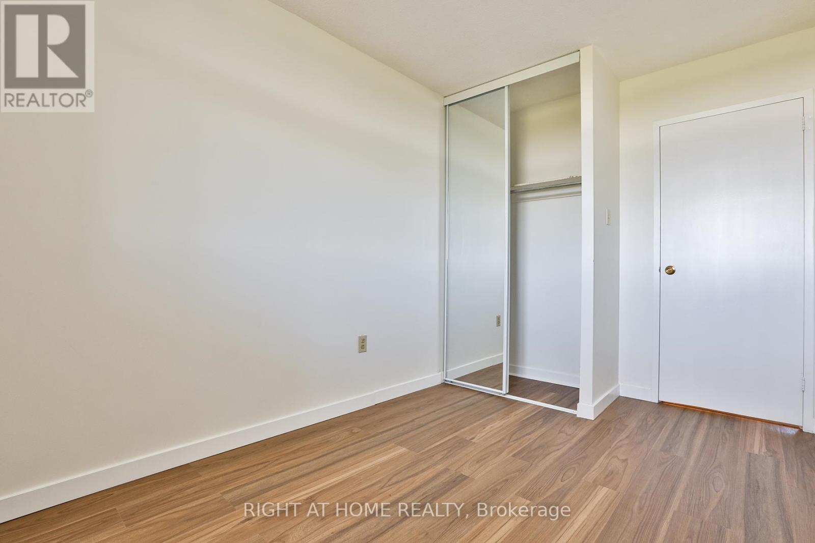 302 - 35 Sunny Glenway, Toronto, Ontario M3C 2Z5 - Photo 19 - C13660514