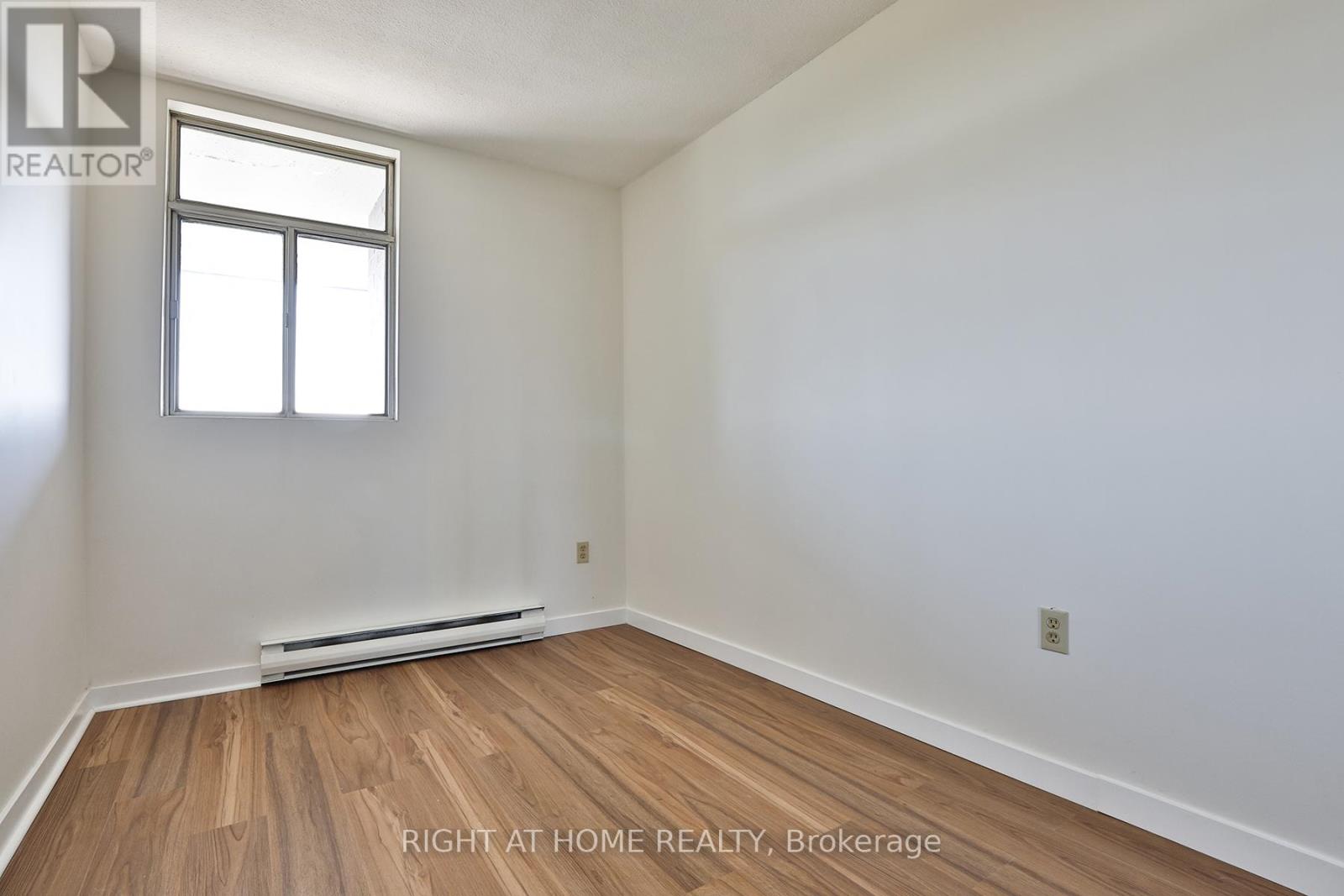 302 - 35 Sunny Glenway, Toronto, Ontario M3C 2Z5 - Photo 20 - C13660514