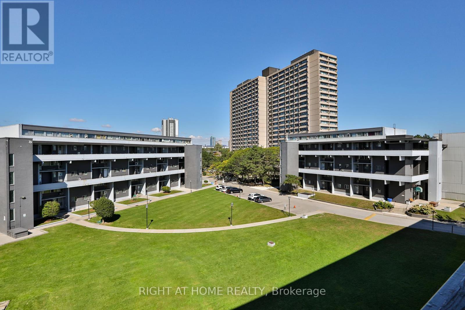 302 - 35 Sunny Glenway, Toronto, Ontario M3C 2Z5 - Photo 25 - C13660514