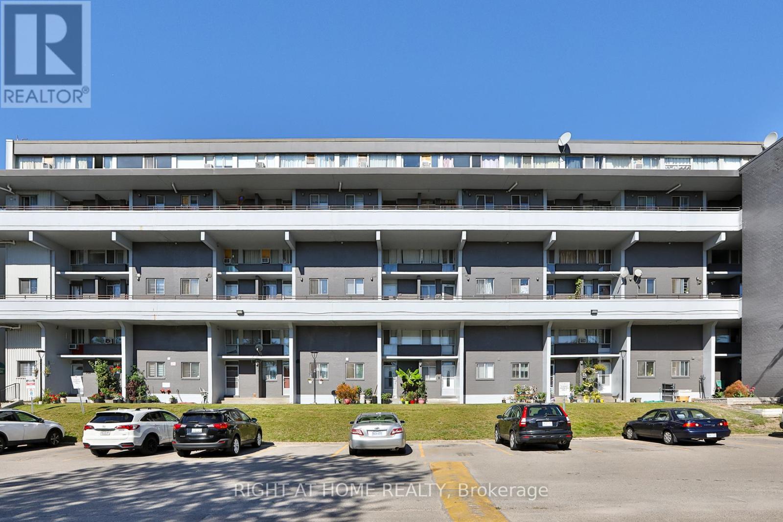 302 - 35 Sunny Glenway, Toronto, Ontario M3C 2Z5 - Photo 28 - C13660514