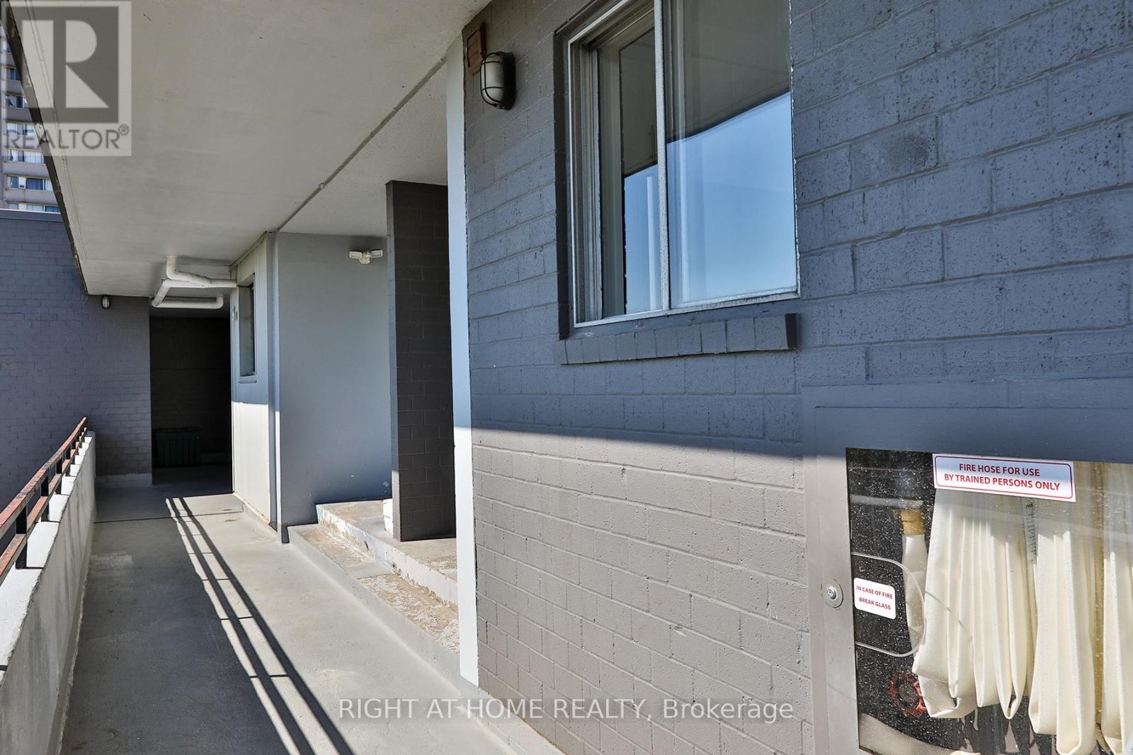 302 - 35 Sunny Glenway, Toronto, Ontario M3C 2Z5 - Photo 29 - C13660514