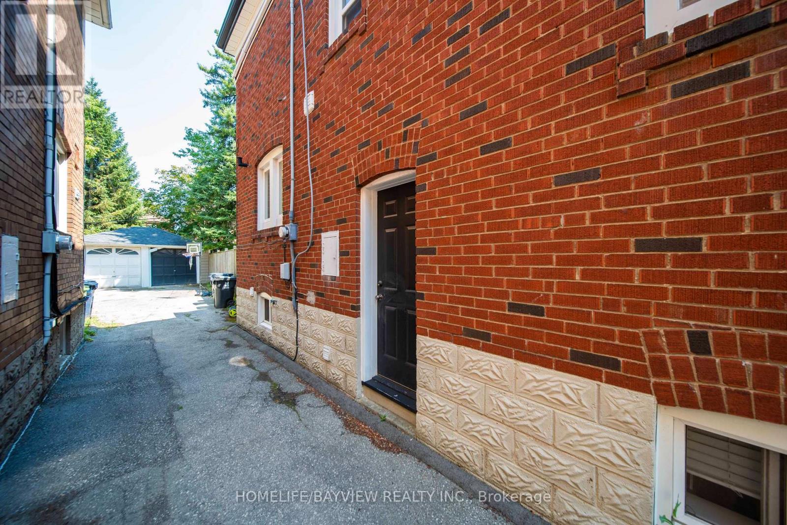 131 Heddington Avenue, Toronto, Ontario M5N 2K9 - Photo 32 - C13660540