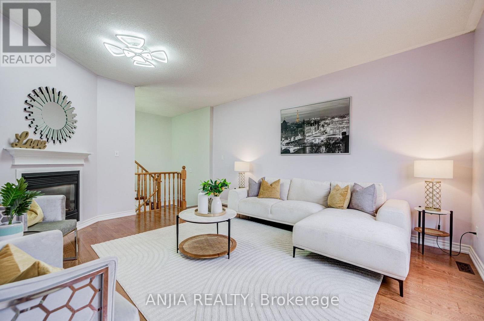 7 Allayden Drive, Whitby, Ontario L1P 1L5 - Photo 13 - E13660548