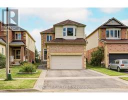 7 ALLAYDEN DRIVE, Whitby, Ontario