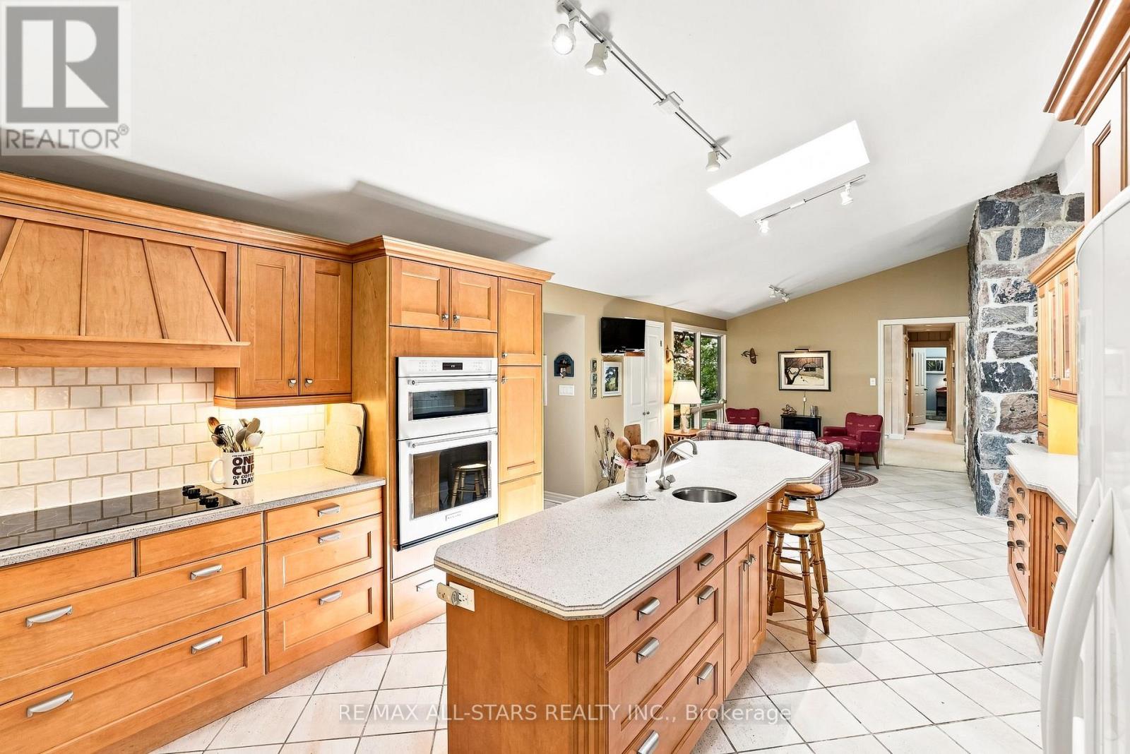 46 Sawmill Lane, Whitchurch-Stouffville, Ontario  L0H 1G0 - Photo 11 - N13660518