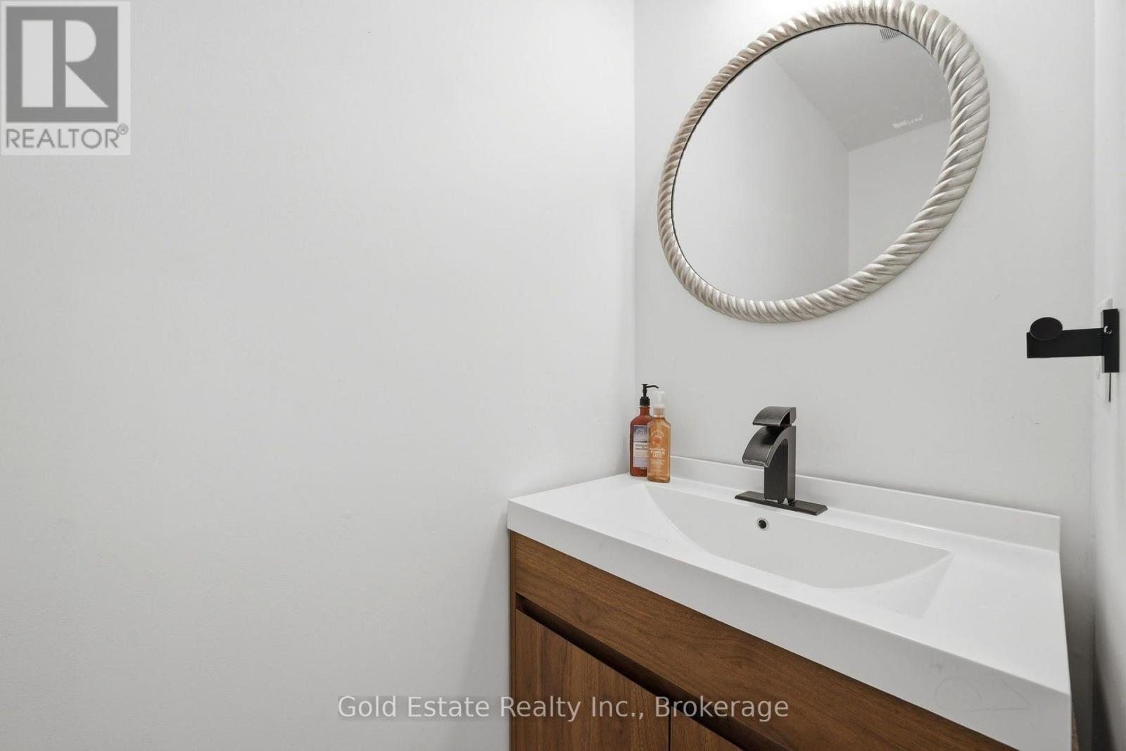 4875 Valera Road, Burlington, Ontario  L7M 0H4 - Photo 10 - W13660544
