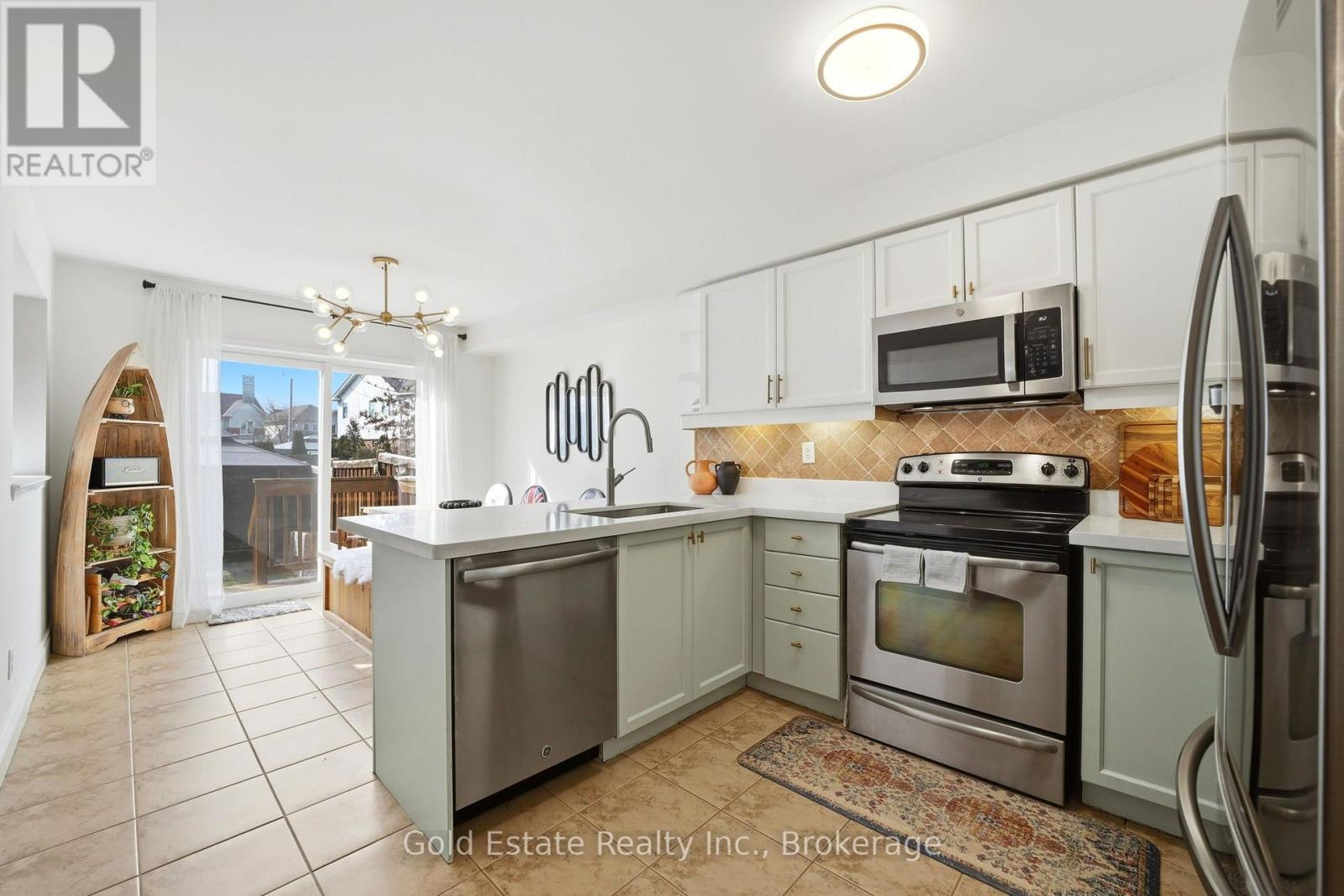 4875 Valera Road, Burlington, Ontario  L7M 0H4 - Photo 6 - W13660544