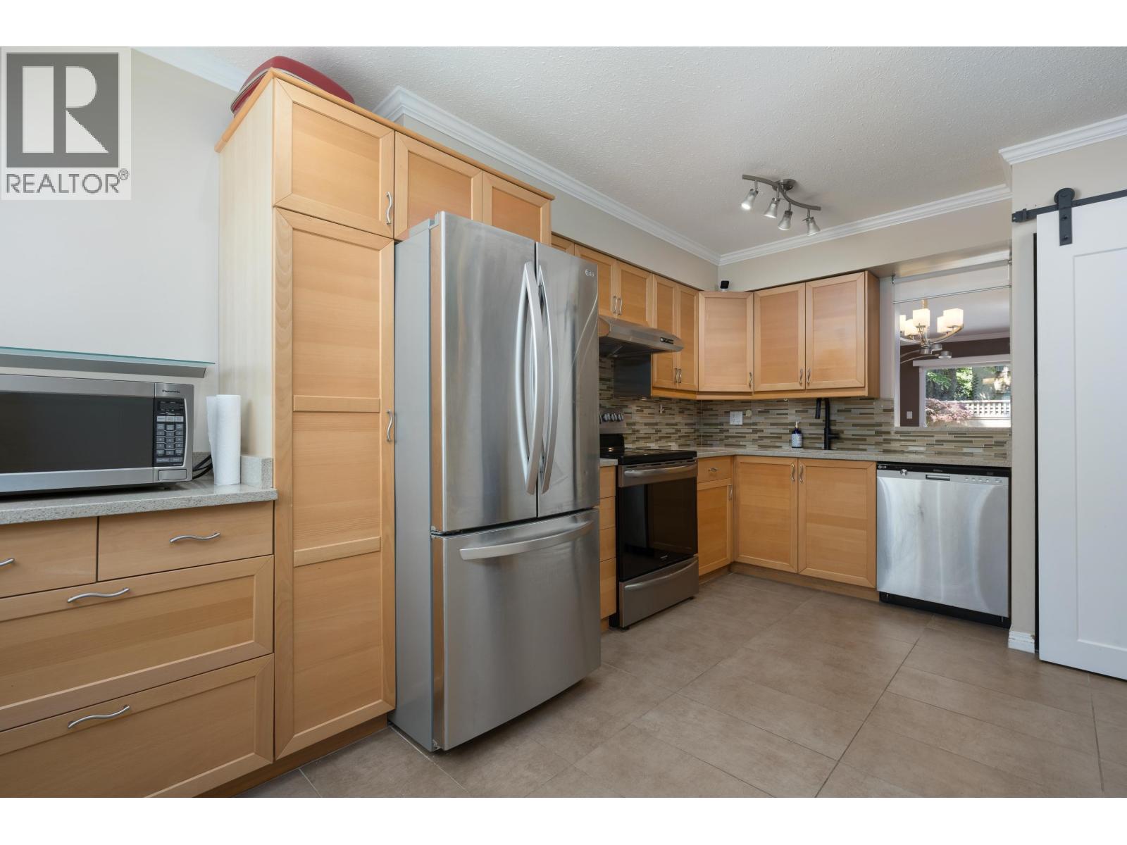 34 6100 Tiffany Boulevard, Richmond, British Columbia V7C 5A8 - Photo 3 - R3154500