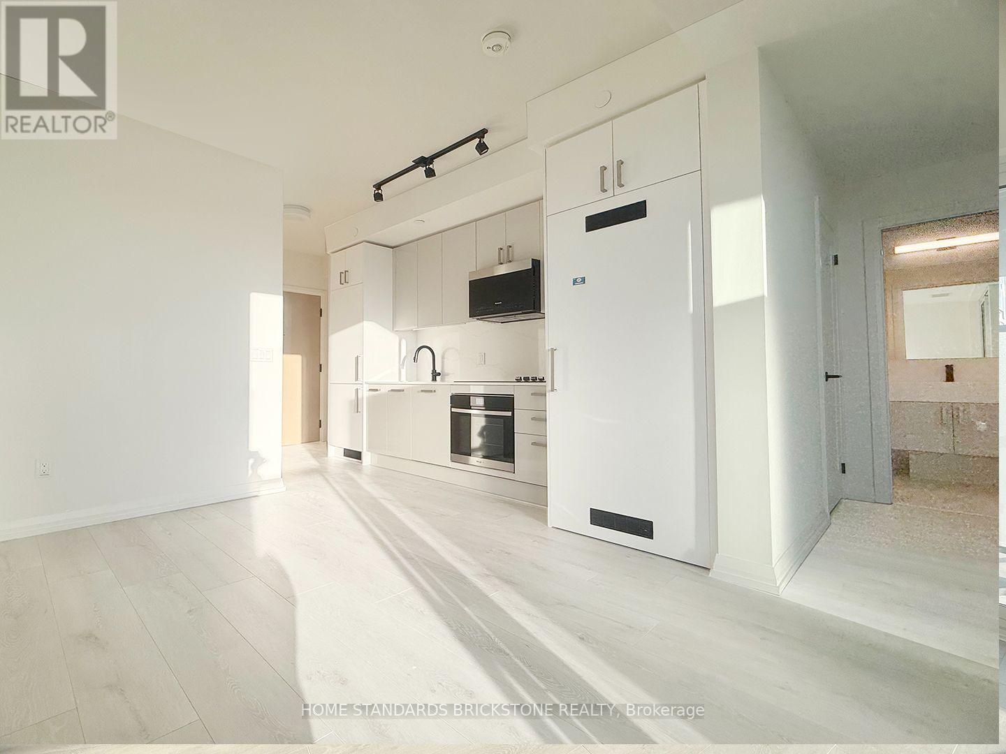 280 Dundas Street, Toronto (Kensington-Chinatown), Ontario  M5T 0E3 - Photo 2 - C13660554