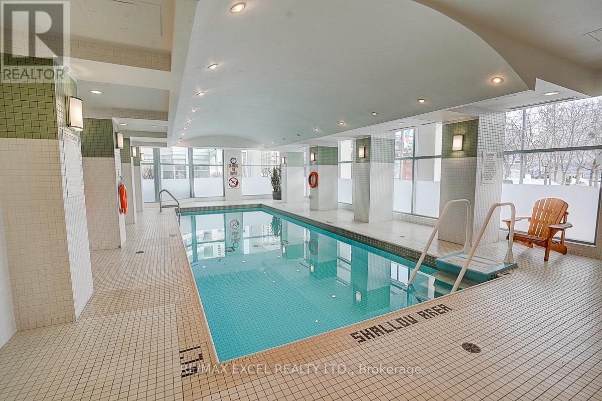 1710 - 228 Queens Quay W, Toronto (Waterfront Communities), Ontario  M5J 1B5 - Photo 21 - C13660562