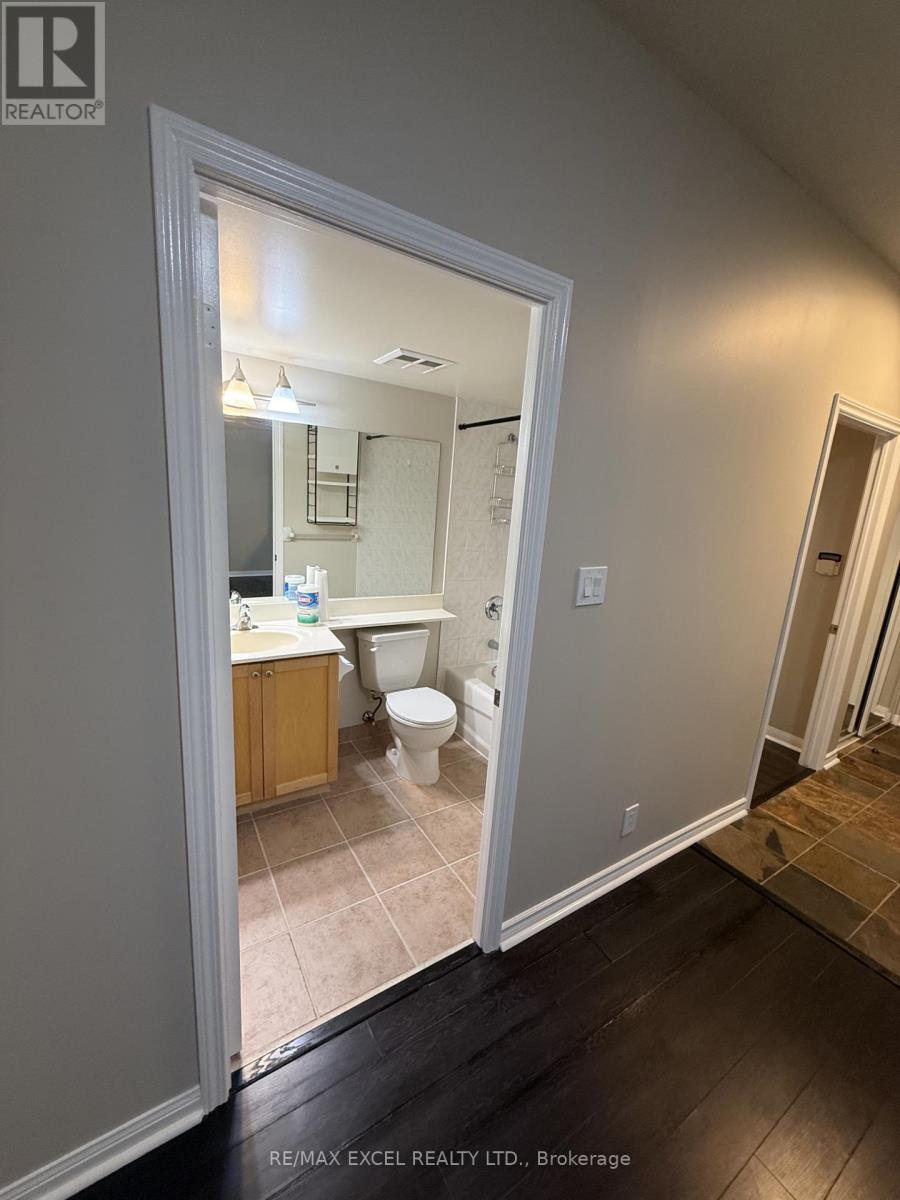 1710 - 228 Queens Quay W, Toronto (Waterfront Communities), Ontario  M5J 1B5 - Photo 5 - C13660562