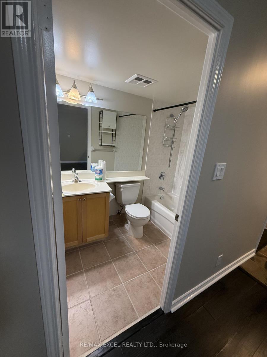 1710 - 228 Queens Quay W, Toronto (Waterfront Communities), Ontario  M5J 1B5 - Photo 6 - C13660562