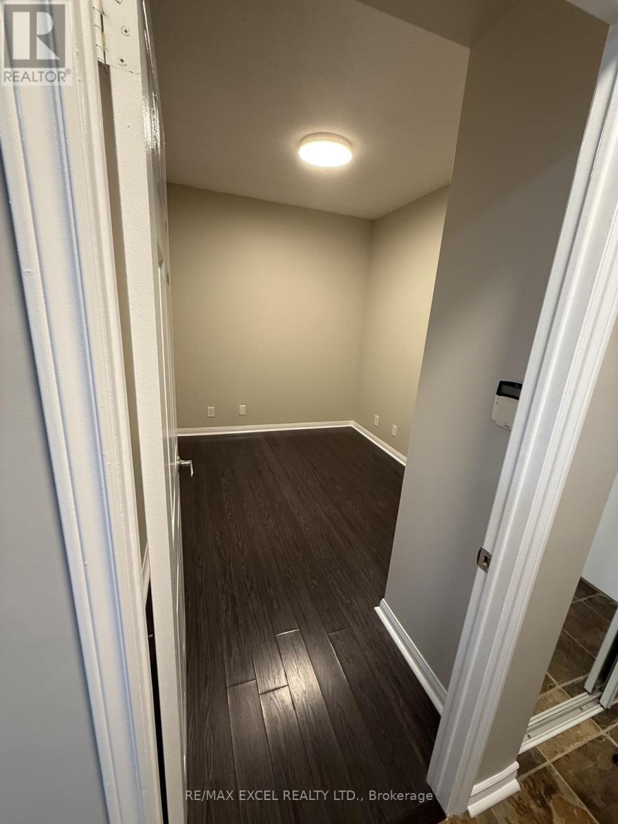 1710 - 228 Queens Quay W, Toronto (Waterfront Communities), Ontario  M5J 1B5 - Photo 7 - C13660562