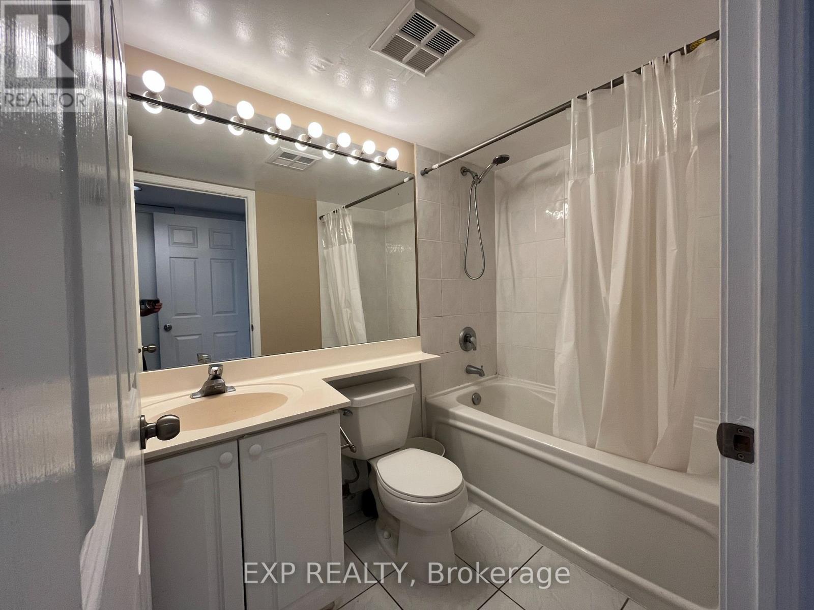 1608 - 28 Harrison Garden Boulevard, Toronto (Willowdale East), Ontario  M2N 7B5 - Photo 7 - C13660568