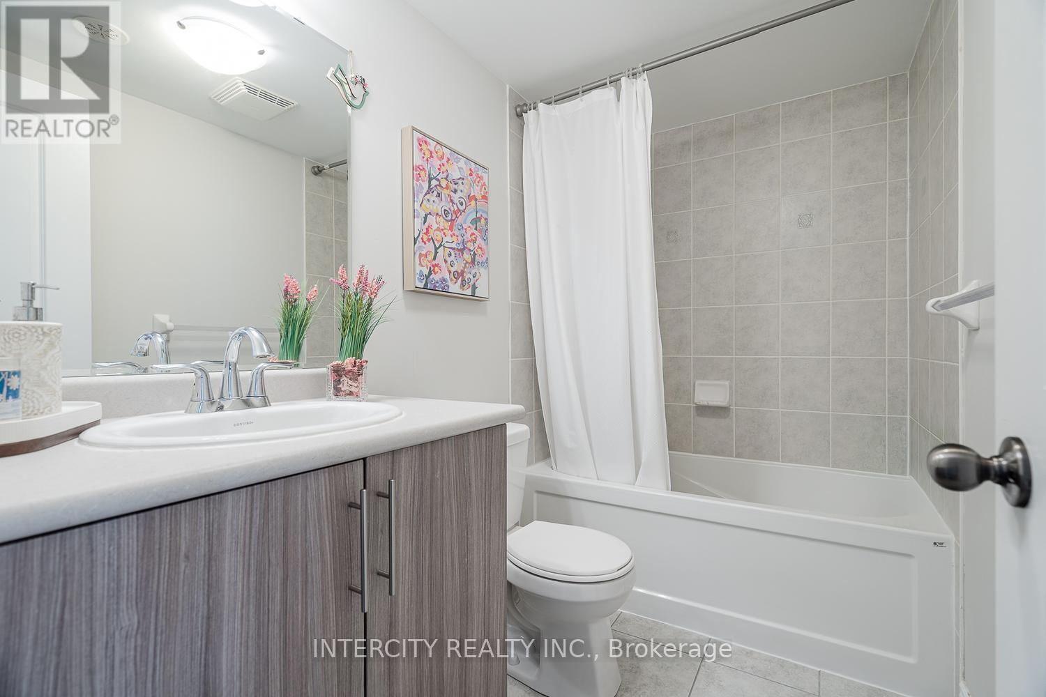 116 - 1331 Major Mackenzie Drive W, Vaughan, Ontario  L6A 4W4 - Photo 20 - N13660556