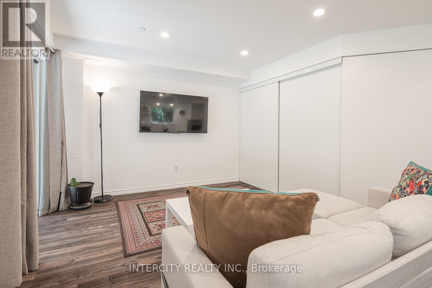 116 - 1331 Major Mackenzie Drive W, Vaughan, Ontario  L6A 4W4 - Photo 40 - N13660556