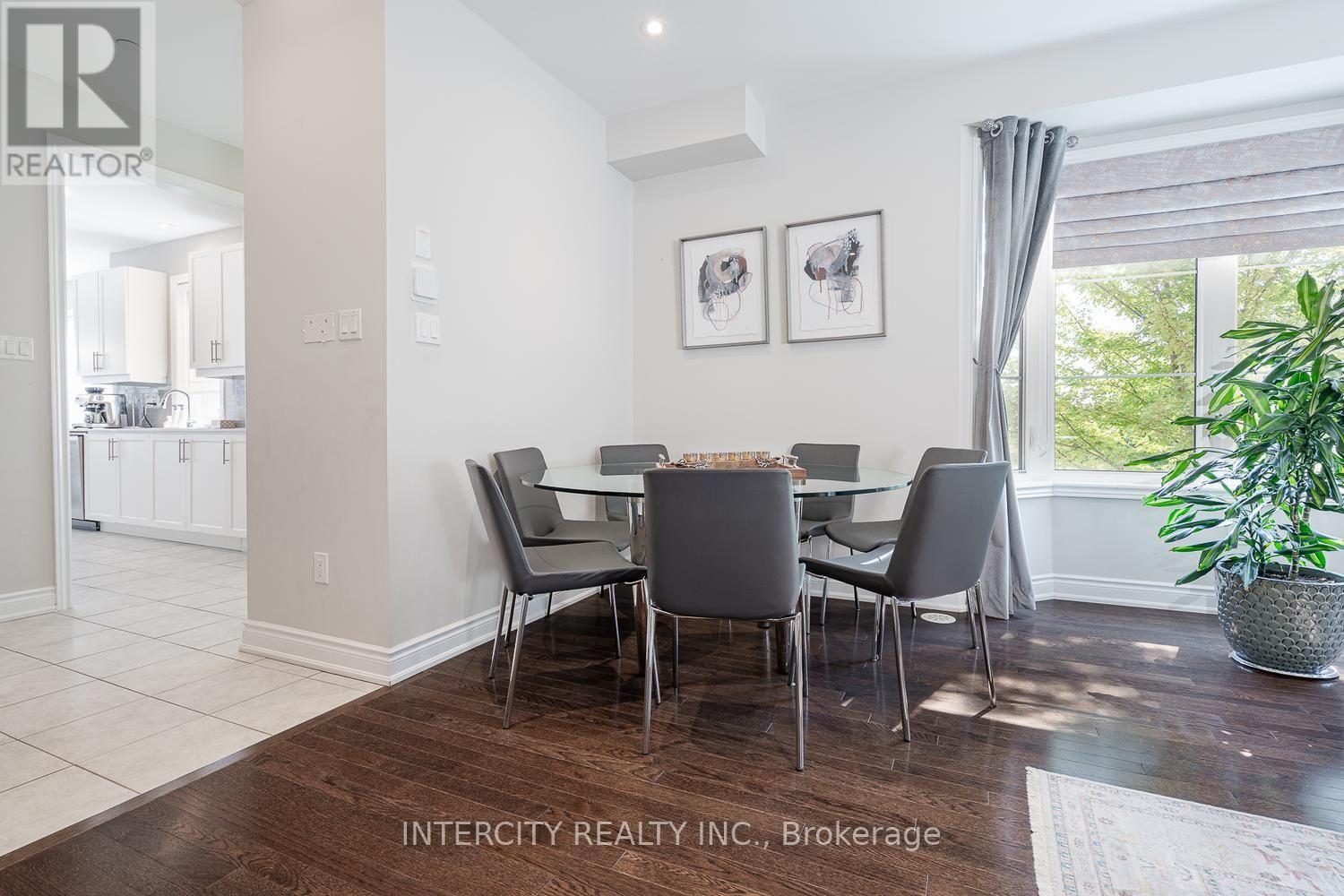 116 - 1331 Major Mackenzie Drive W, Vaughan, Ontario  L6A 4W4 - Photo 6 - N13660556
