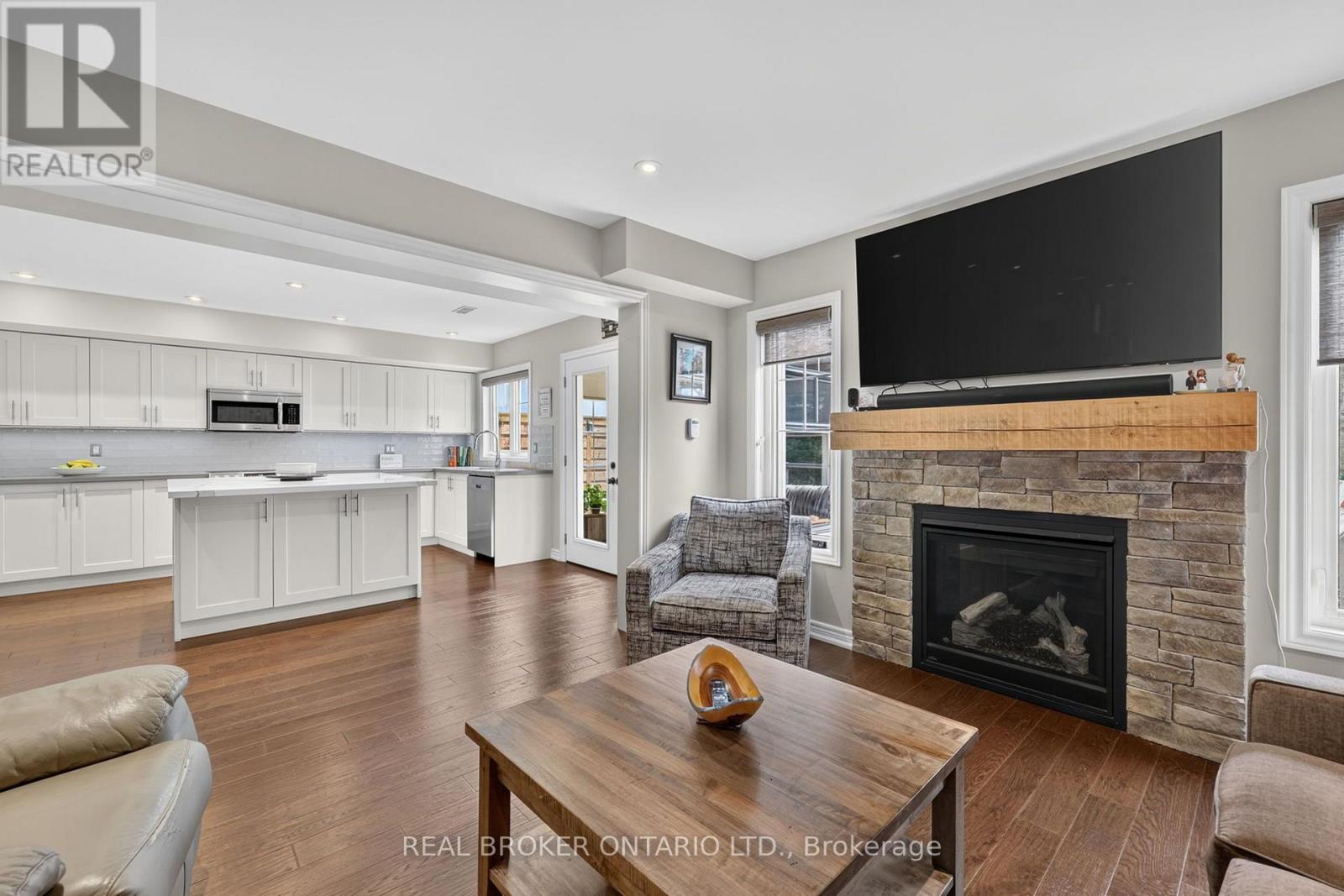 30 Masters Crescent, Georgian Bay, Ontario  L0K 1S0 - Photo 10 - X13660570