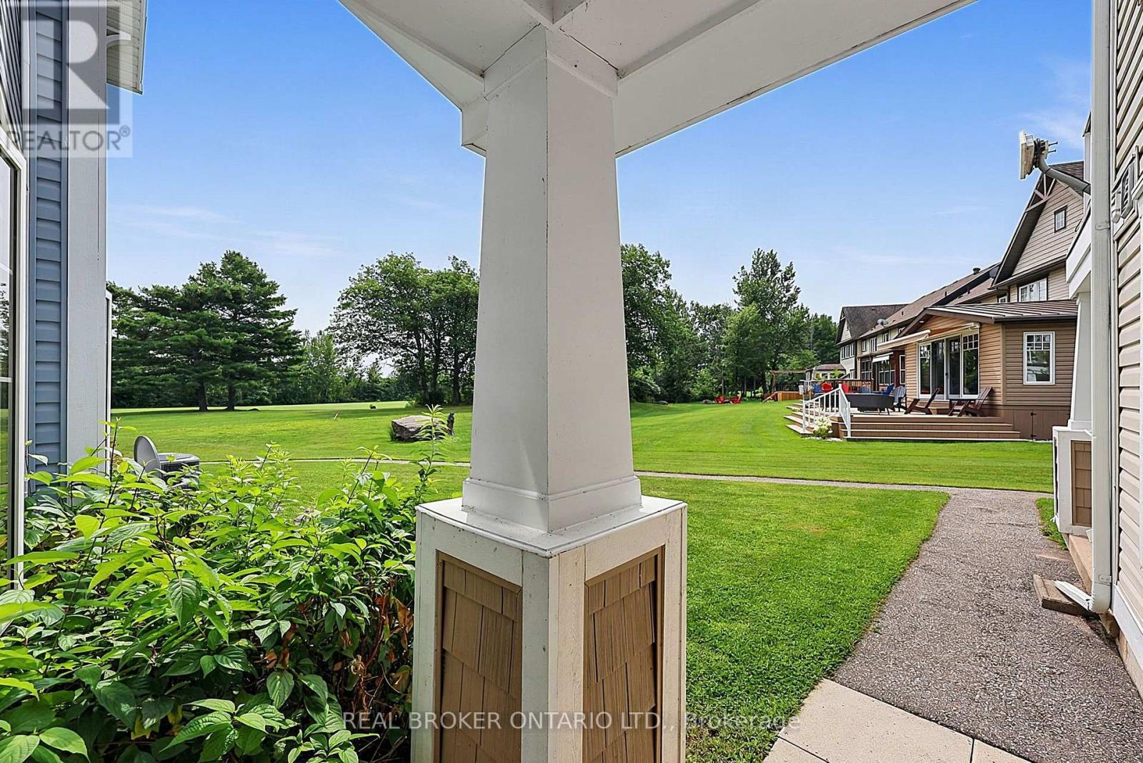 11 Carnoustie Lane, Georgian Bay (Baxter), Ontario  L0K 1S0 - Photo 2 - X13660580