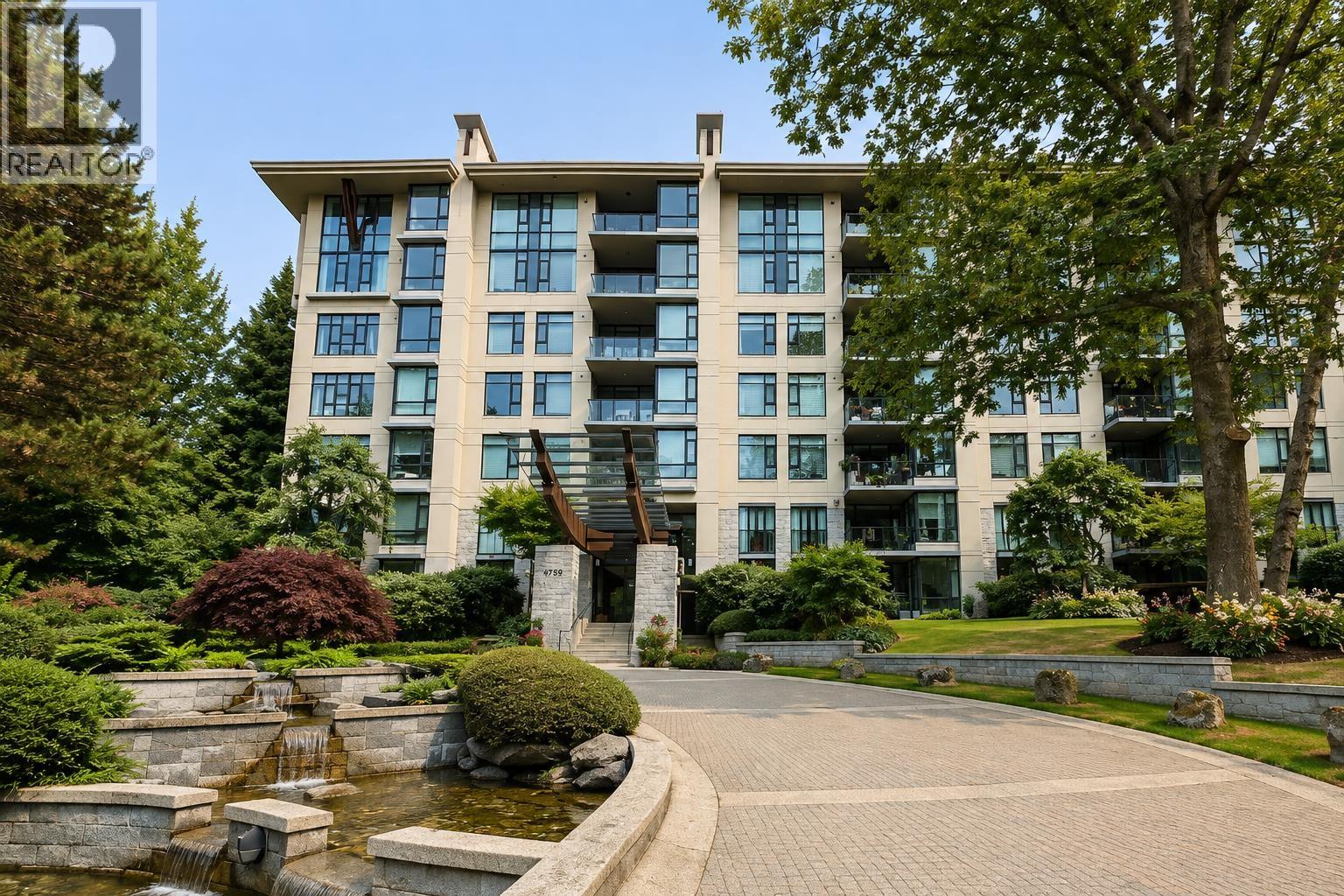 401 4759 VALLEY DRIVE, Vancouver, British Columbia