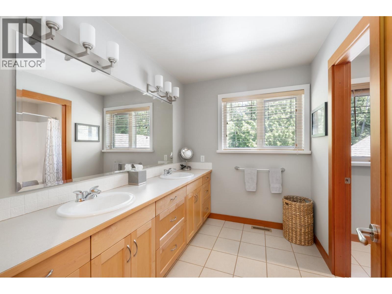 1474 Vernon Drive, Gibsons, British Columbia  V0N 1V5 - Photo 12 - R3154527