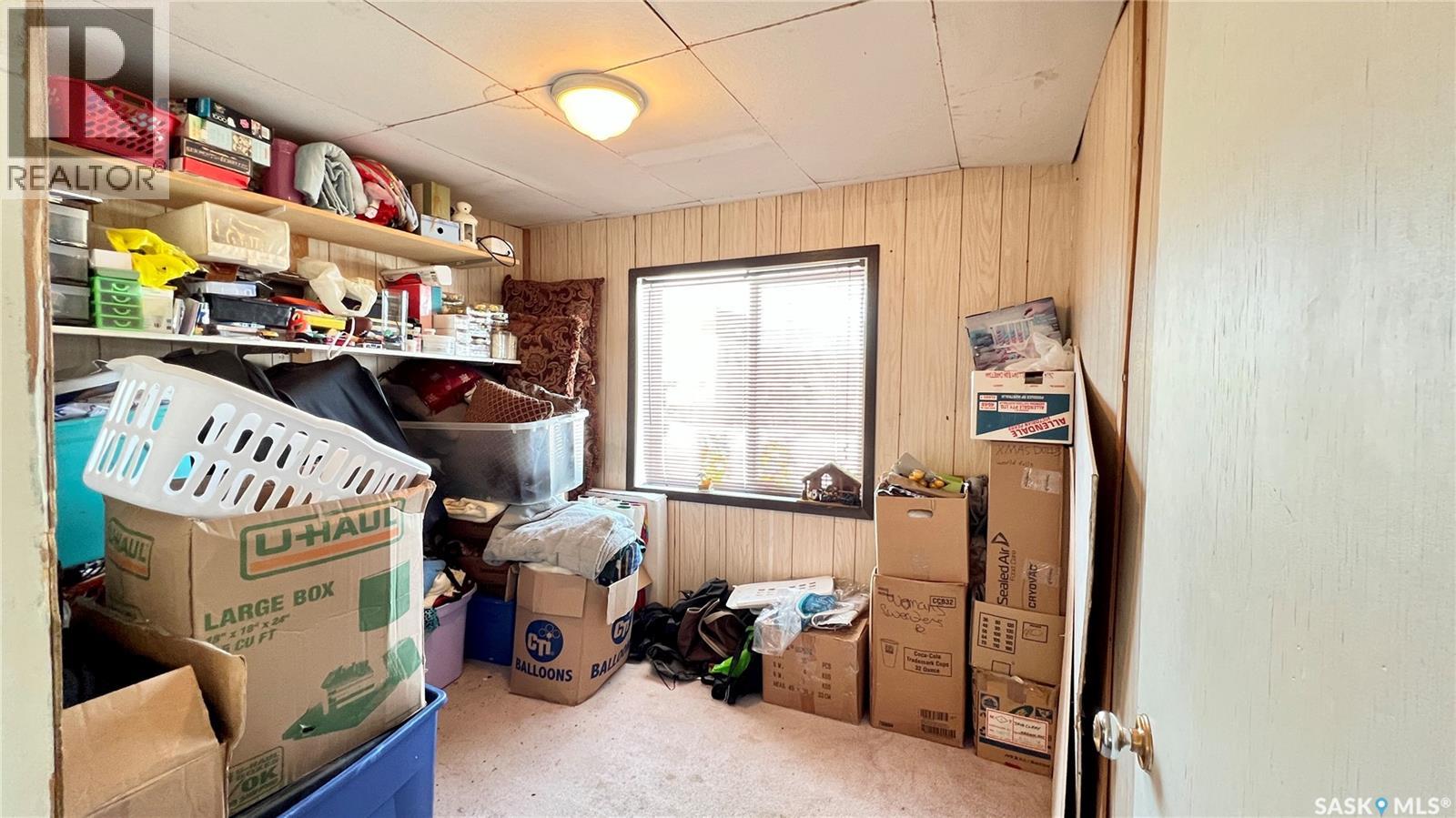 105 Main Street, Dinsmore, Saskatchewan  S0L 1T0 - Photo 14 - SK045220
