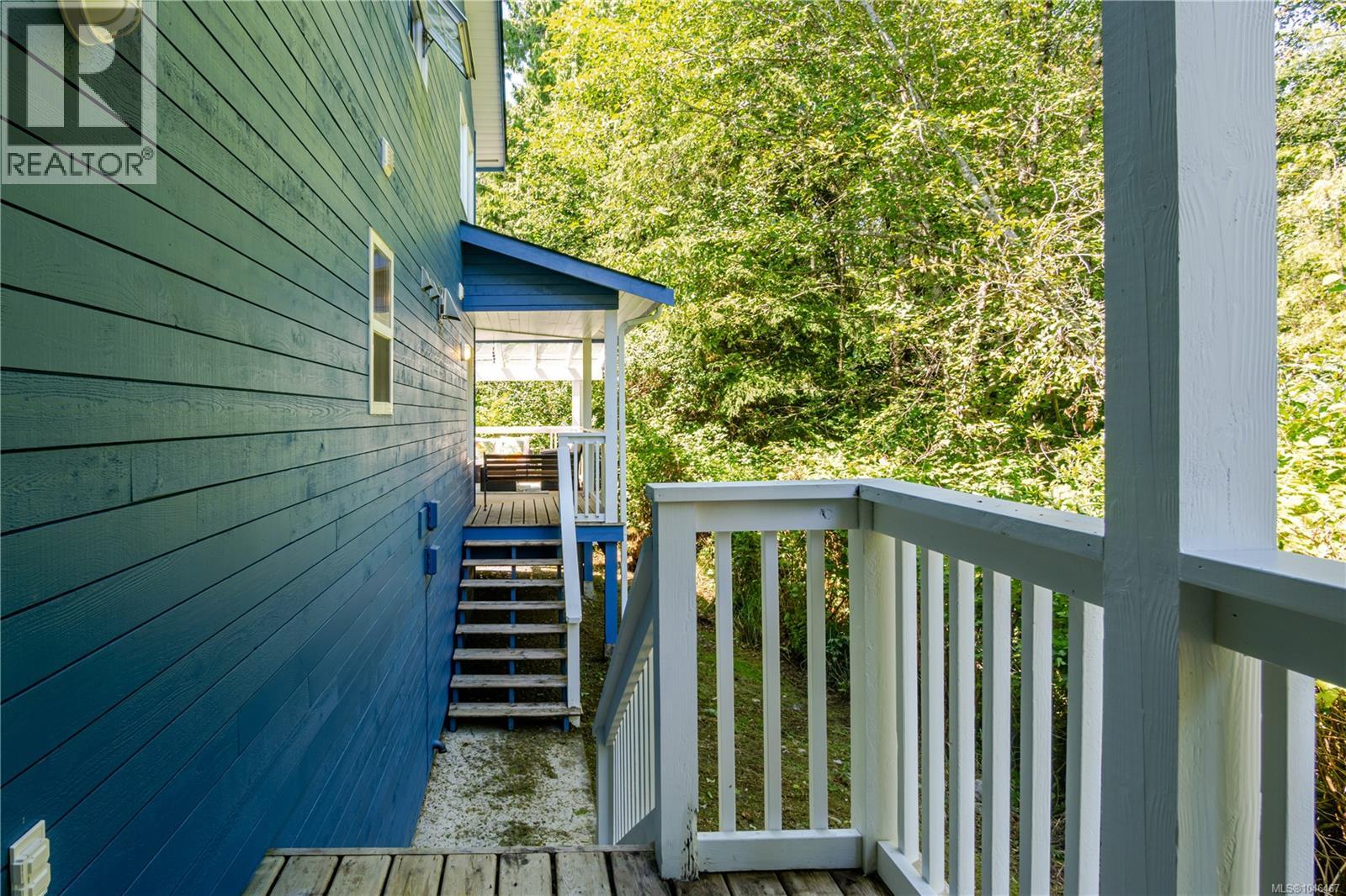 1212 Lynn Rd, Tofino, British Columbia  V0R 2Z0 - Photo 24 - 1046467