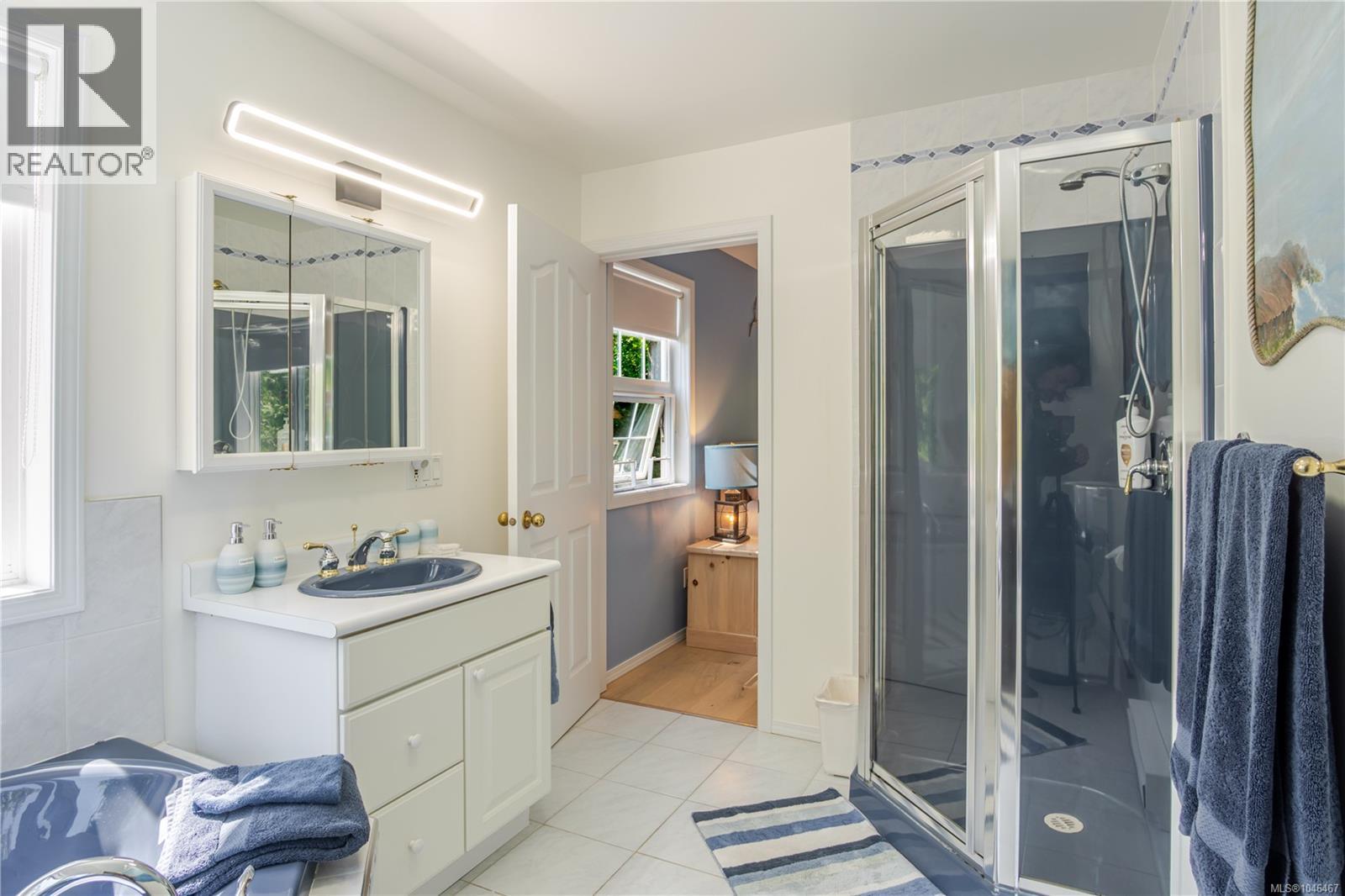 1212 Lynn Rd, Tofino, British Columbia  V0R 2Z0 - Photo 43 - 1046467