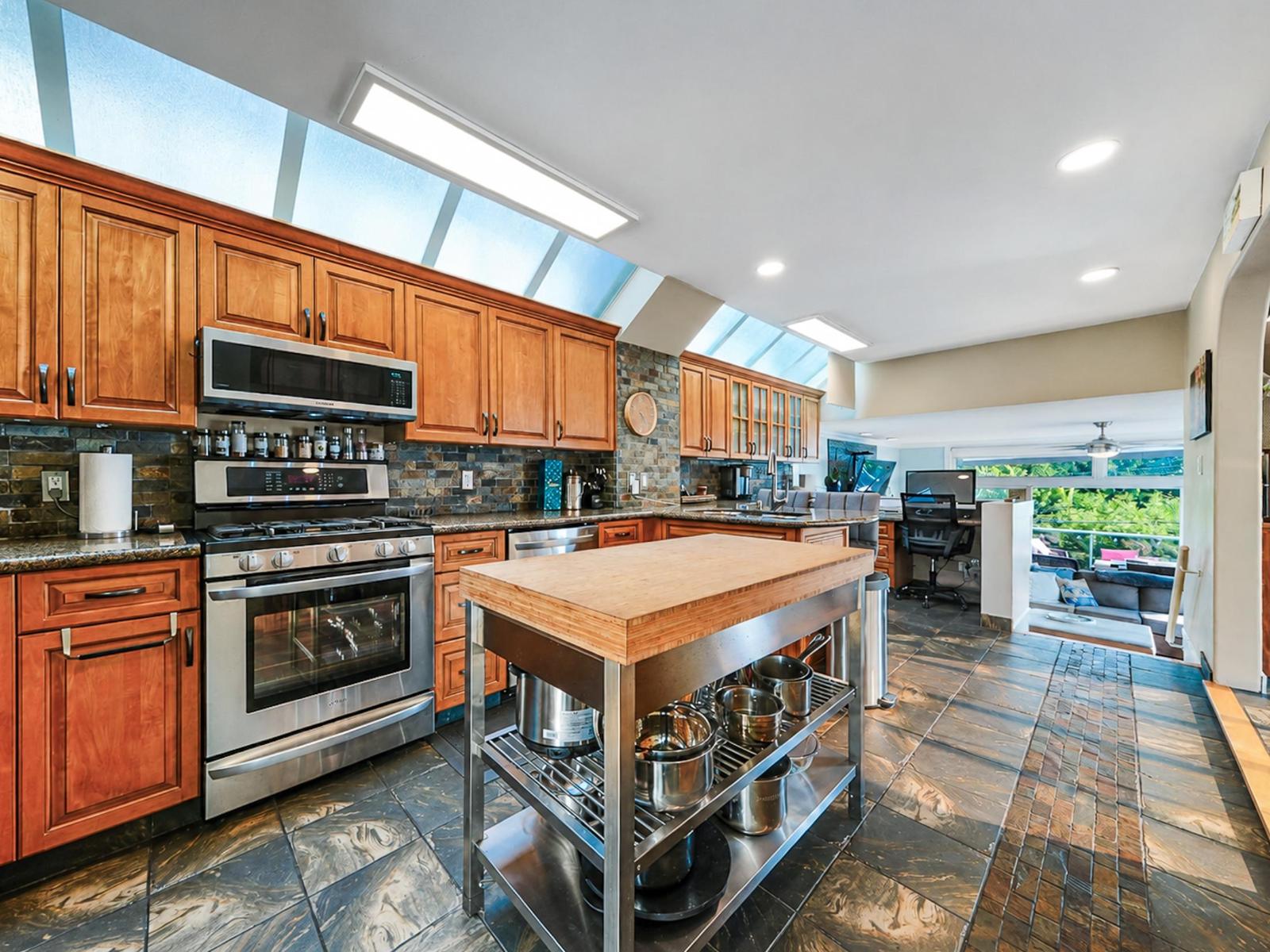 1246 Oxford Street, White Rock, British Columbia  V4B 5G8 - Photo 28 - R3154556
