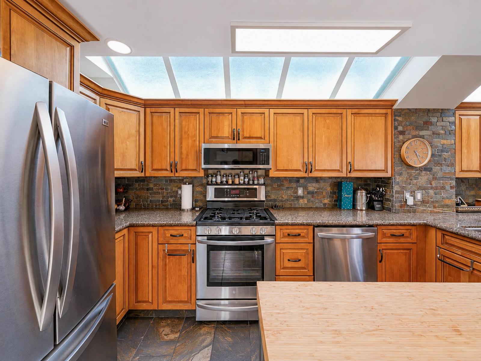 1246 Oxford Street, White Rock, British Columbia  V4B 5G8 - Photo 26 - R3154556