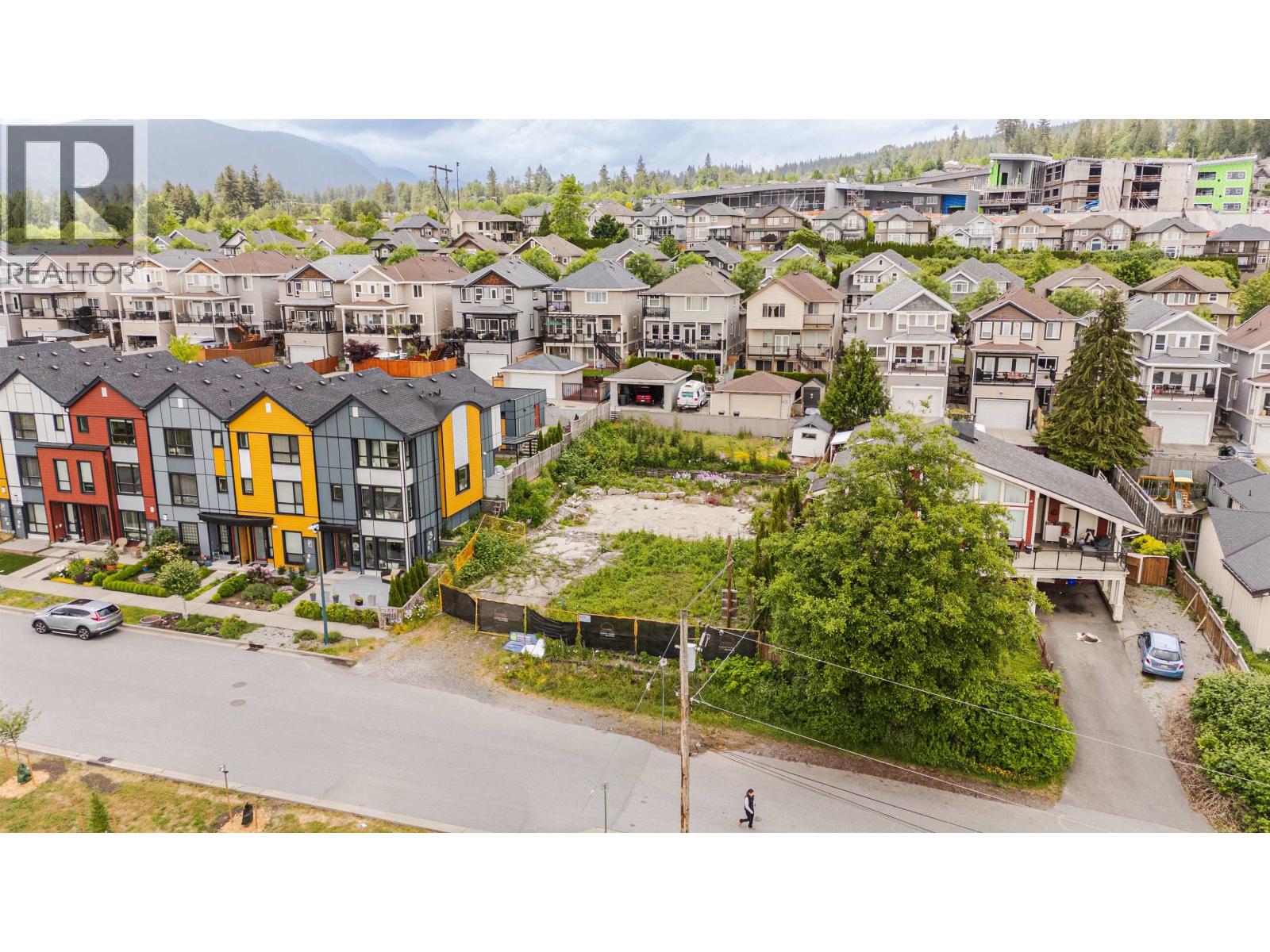 3429 Roxton Avenue, Coquitlam, British Columbia  V3B 3H7 - Photo 13 - R3154371
