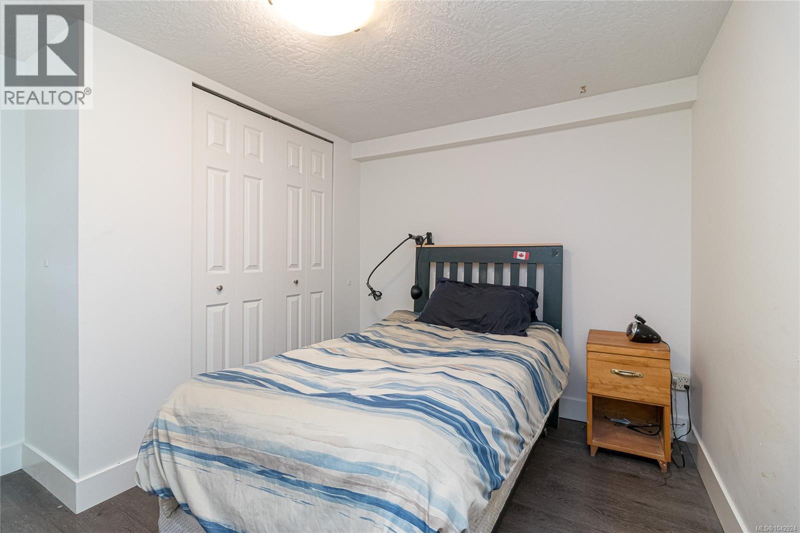 4030 Grange Rd, Saanich, British Columbia  V8Z 4V3 - Photo 41 - 1042924