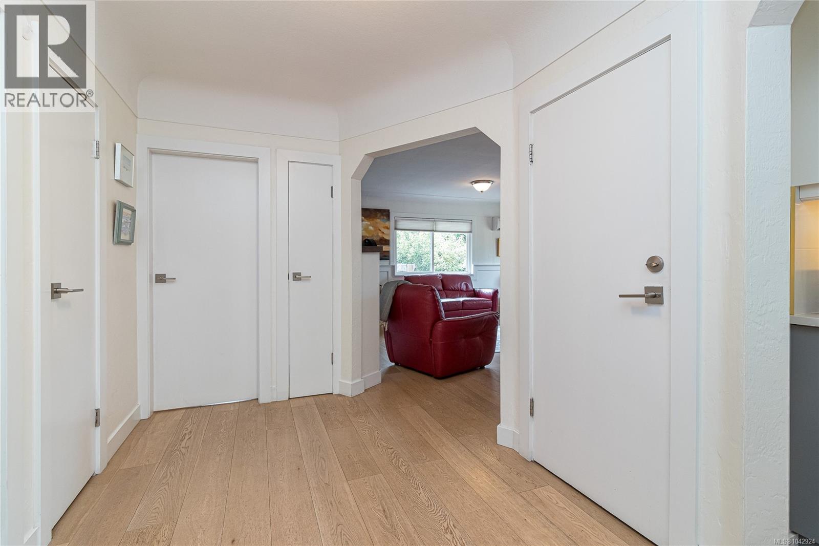 4030 Grange Rd, Saanich, British Columbia  V8Z 4V3 - Photo 25 - 1042924