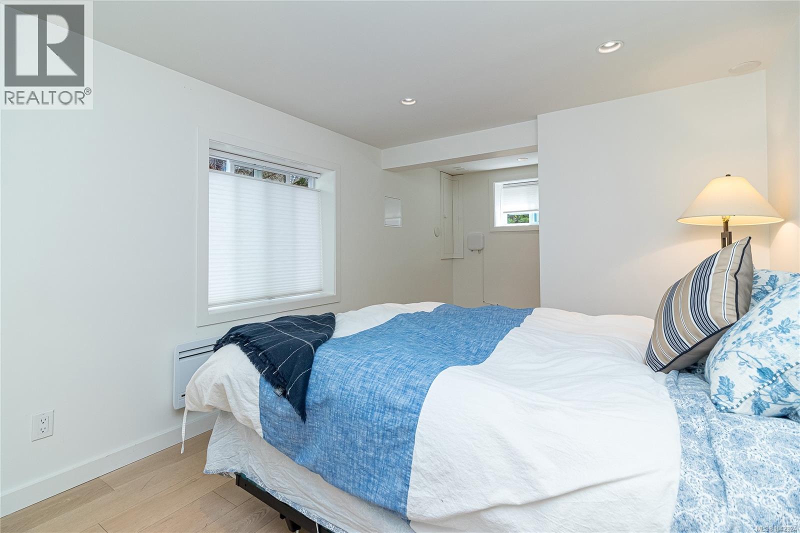4030 Grange Rd, Saanich, British Columbia  V8Z 4V3 - Photo 40 - 1042924