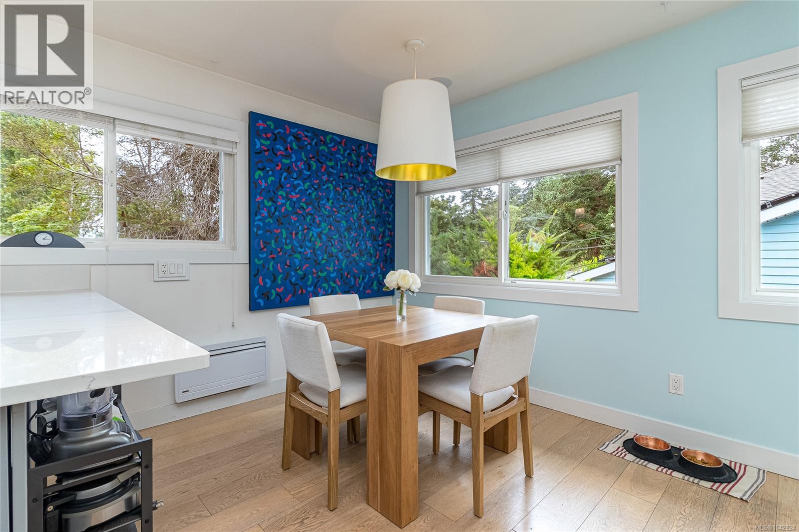 4030 Grange Rd, Saanich, British Columbia  V8Z 4V3 - Photo 6 - 1042924
