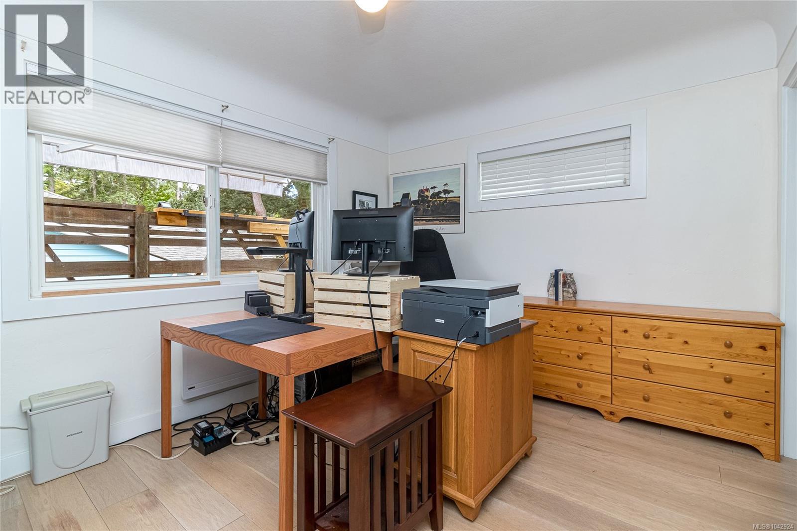 4030 Grange Rd, Saanich, British Columbia  V8Z 4V3 - Photo 30 - 1042924